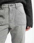 Jeans mujer Cargo gris