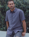 Camisa manga corta puelche gris oscuro