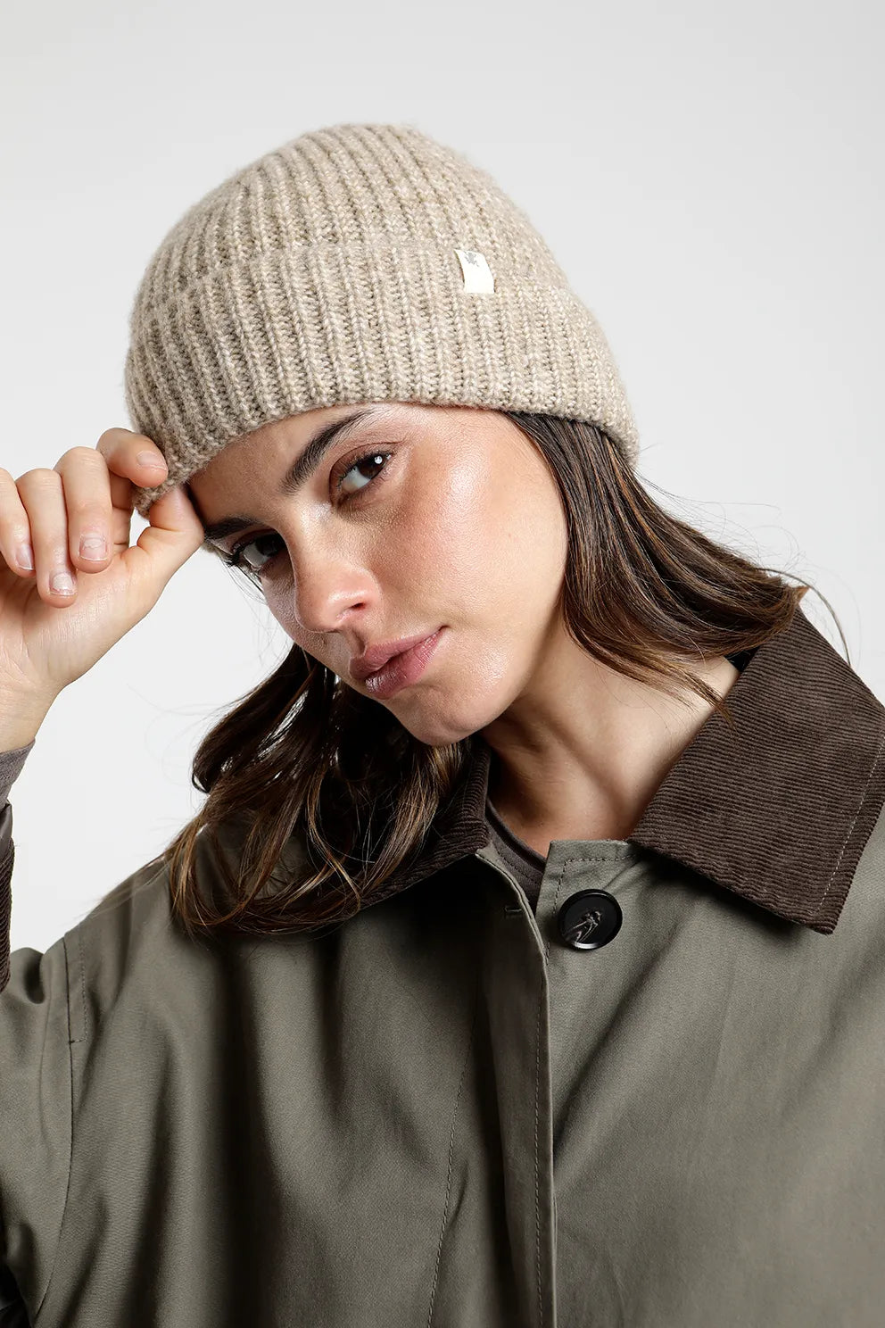 Beanie Darwin beige – Froens