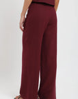 Pantalón mujer Luna burdeo Froens