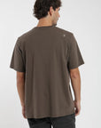 Polera manga corta hombre Bolsillo café