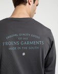 Polera manga larga hombre Back text grafito - Algodón orgánico - Frøens