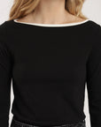Polera manga larga mujer Cuello bote negro