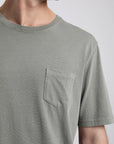 Polera manga corta hombre Bolsillo Stitch verde - Algodón orgánico - Frøens