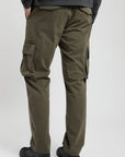 Pantalón hombre Cargo verde