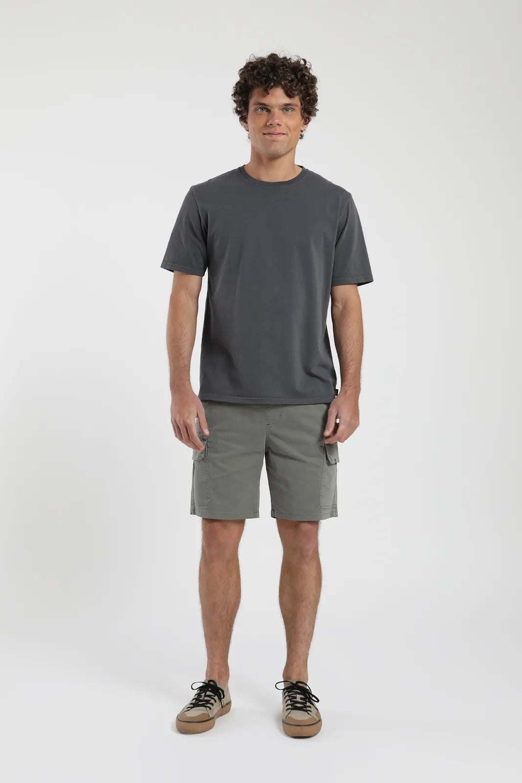 Short hombre Travel olivo - Algodón orgánico - Frøens