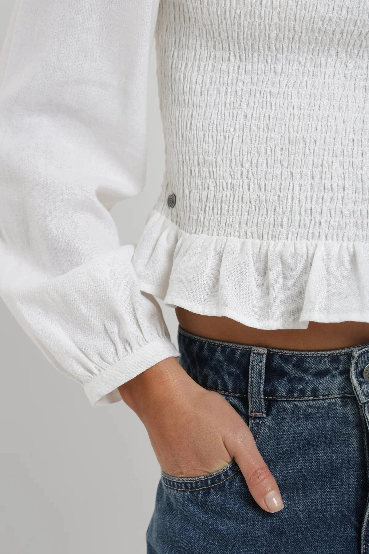 Blusa manga larga Bee blanco Froens