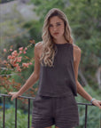 Blusa sin mangas caulle café Froens
