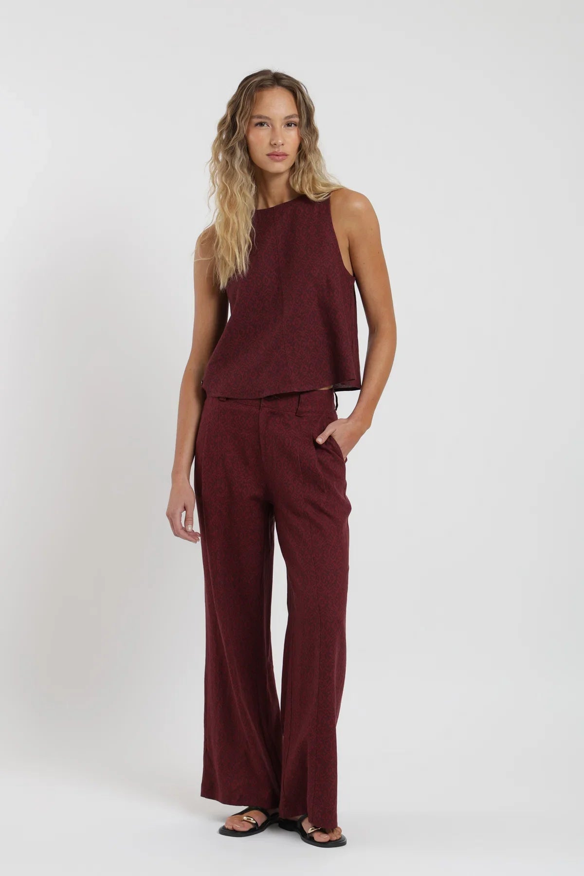 Blusa sin mangas Caulle rombos burdeo Froens