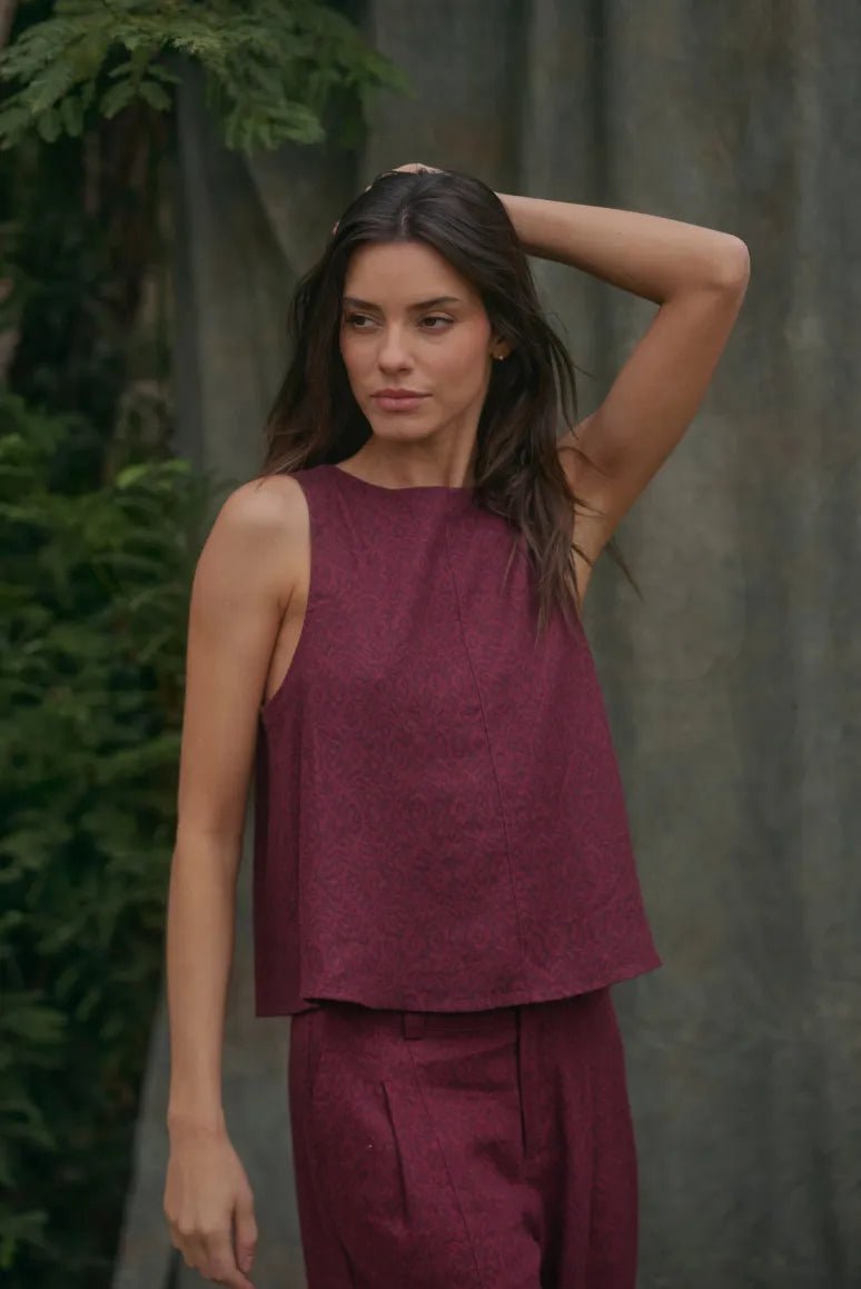 Blusa sin mangas caulle rombos burdeo - Froens