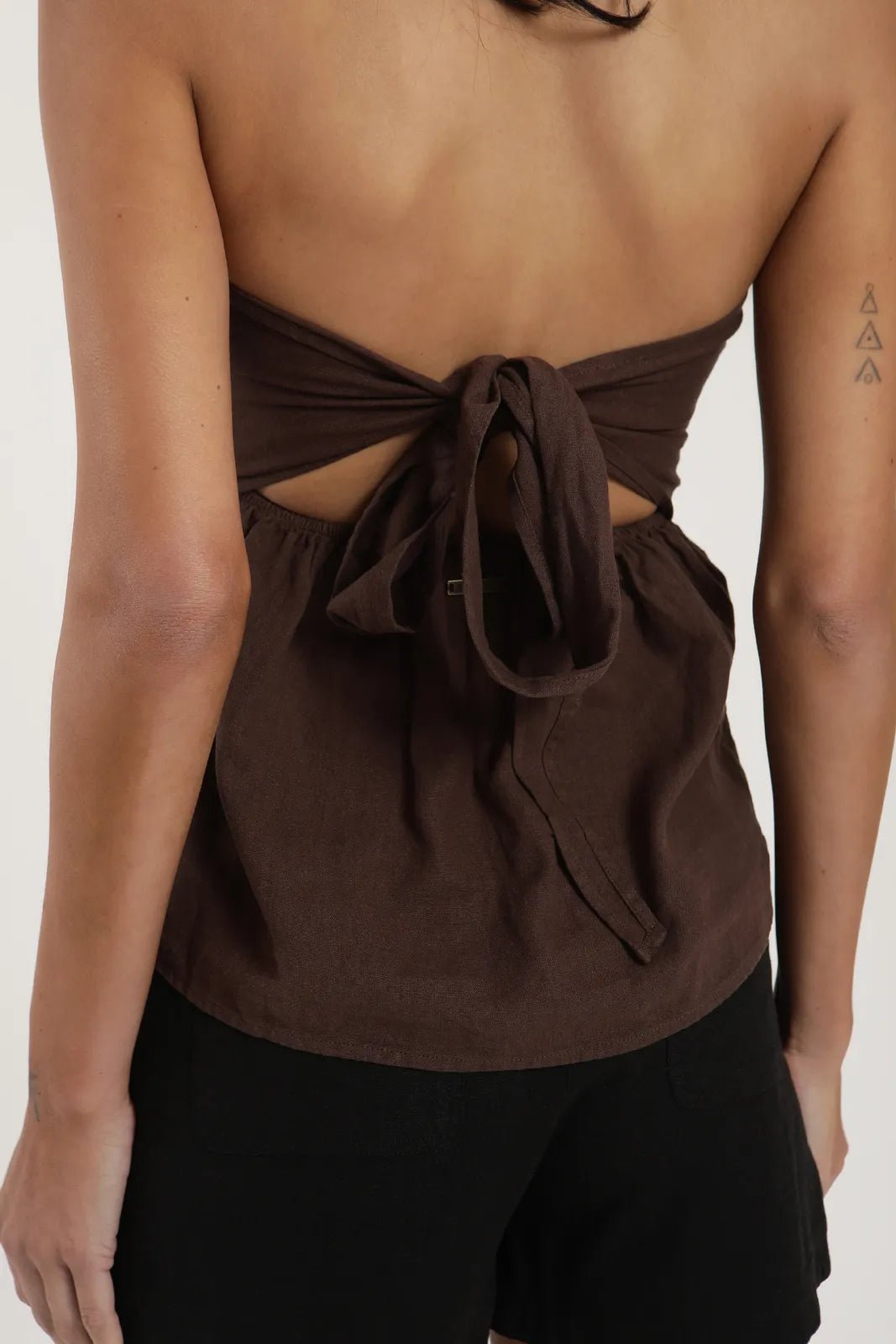 Blusa Strapless café - Lino - Frøens