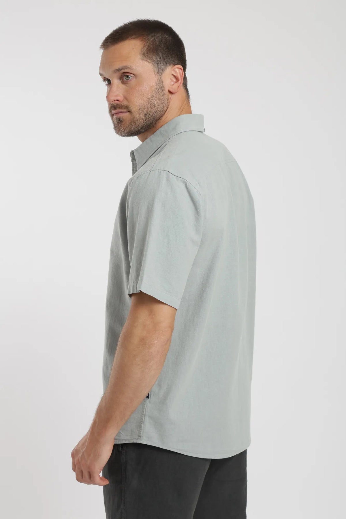 Camisa manga corta classic verde claro - Froens