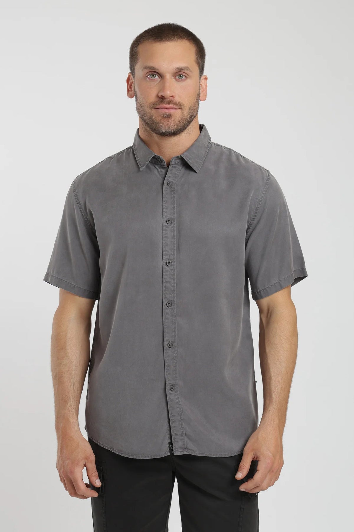 Camisa manga corta puelche gris oscuro Froens