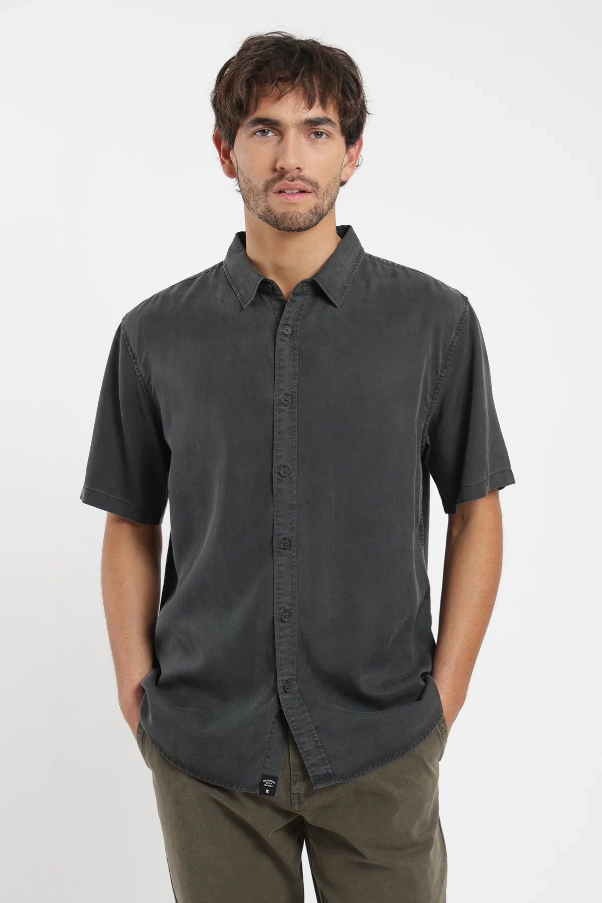 Camisa manga corta Puelche grafito Froens