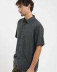 Camisa manga corta Puelche grafito Froens