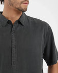 Camisa manga corta Puelche grafito Froens