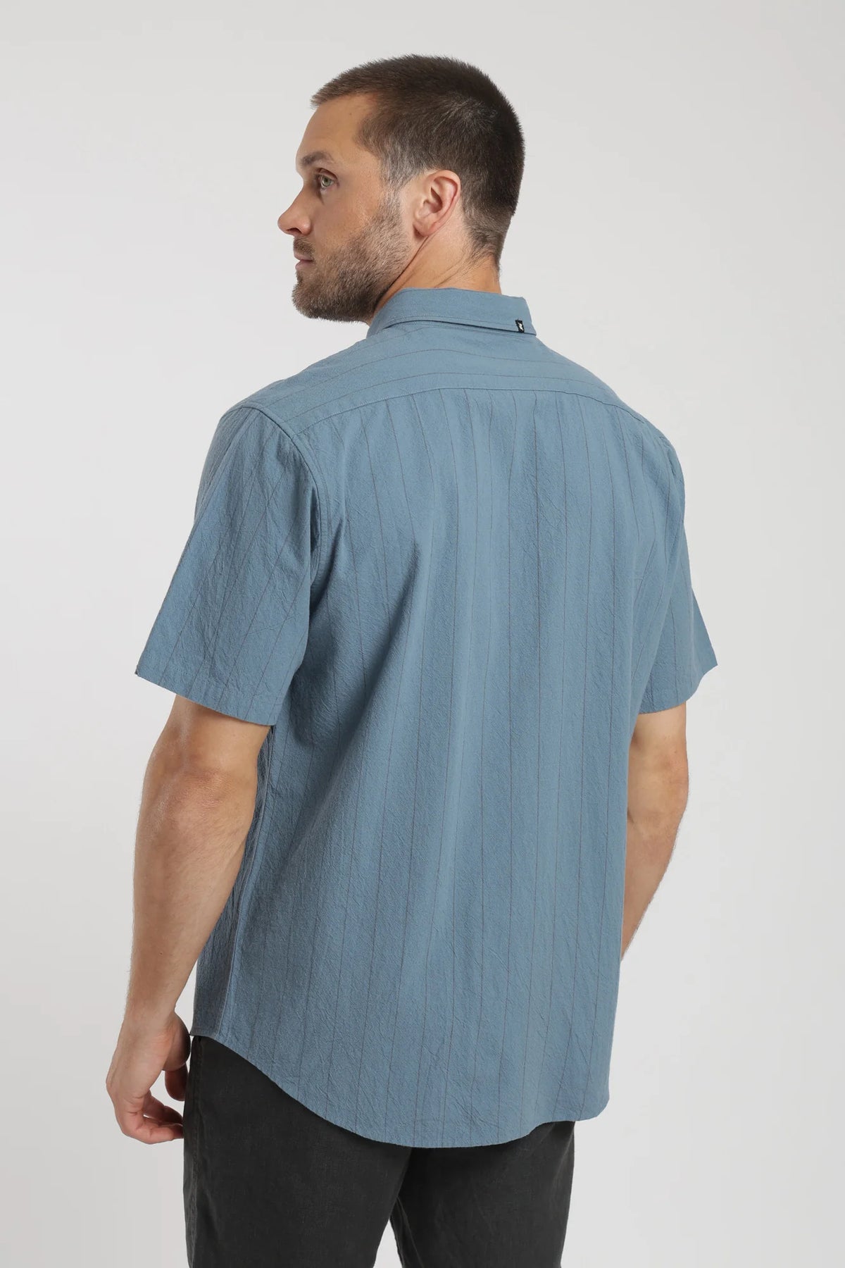 Camisa manga corta texture celeste Froens