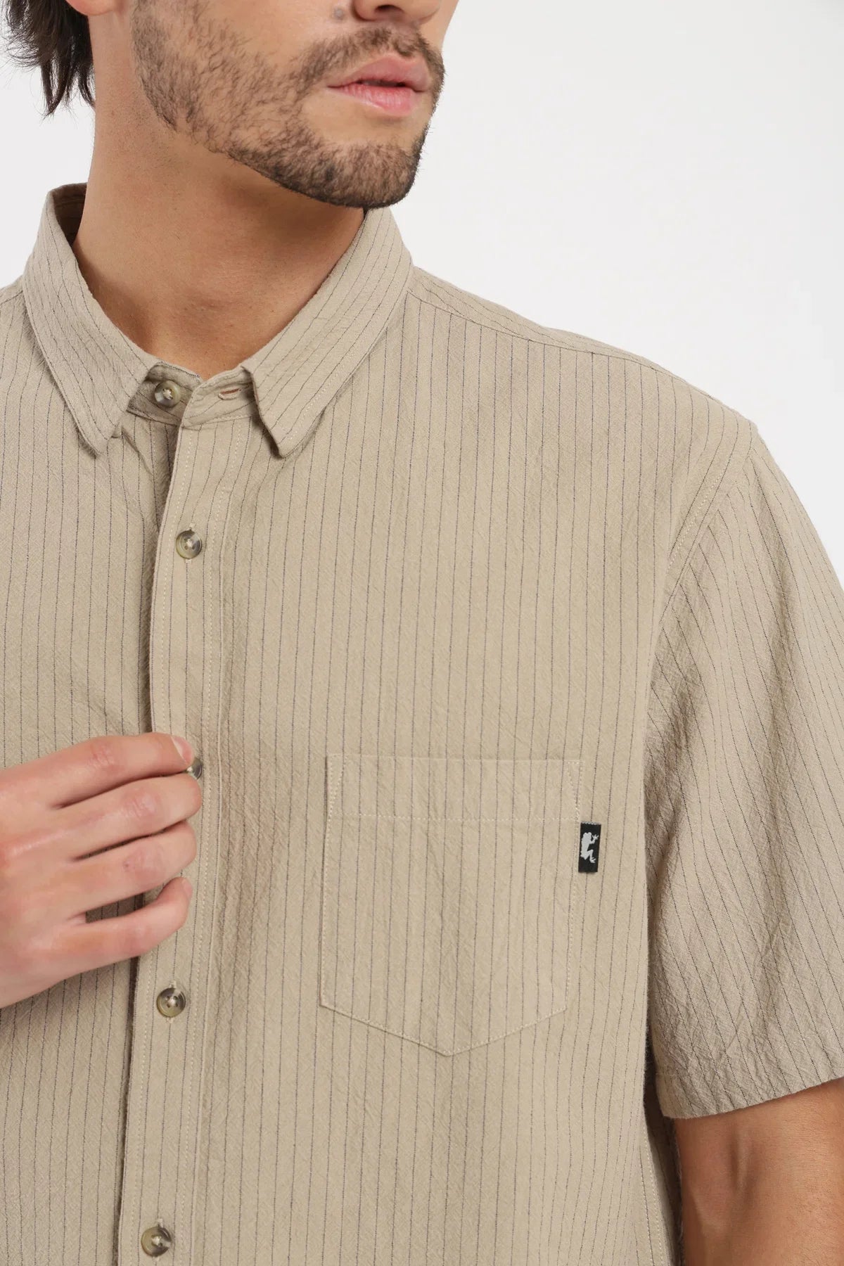 Camisa manga corta Texture beige lineas Froens