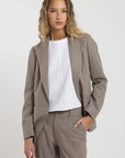 Blazer mujer Alondra rayas café Froens