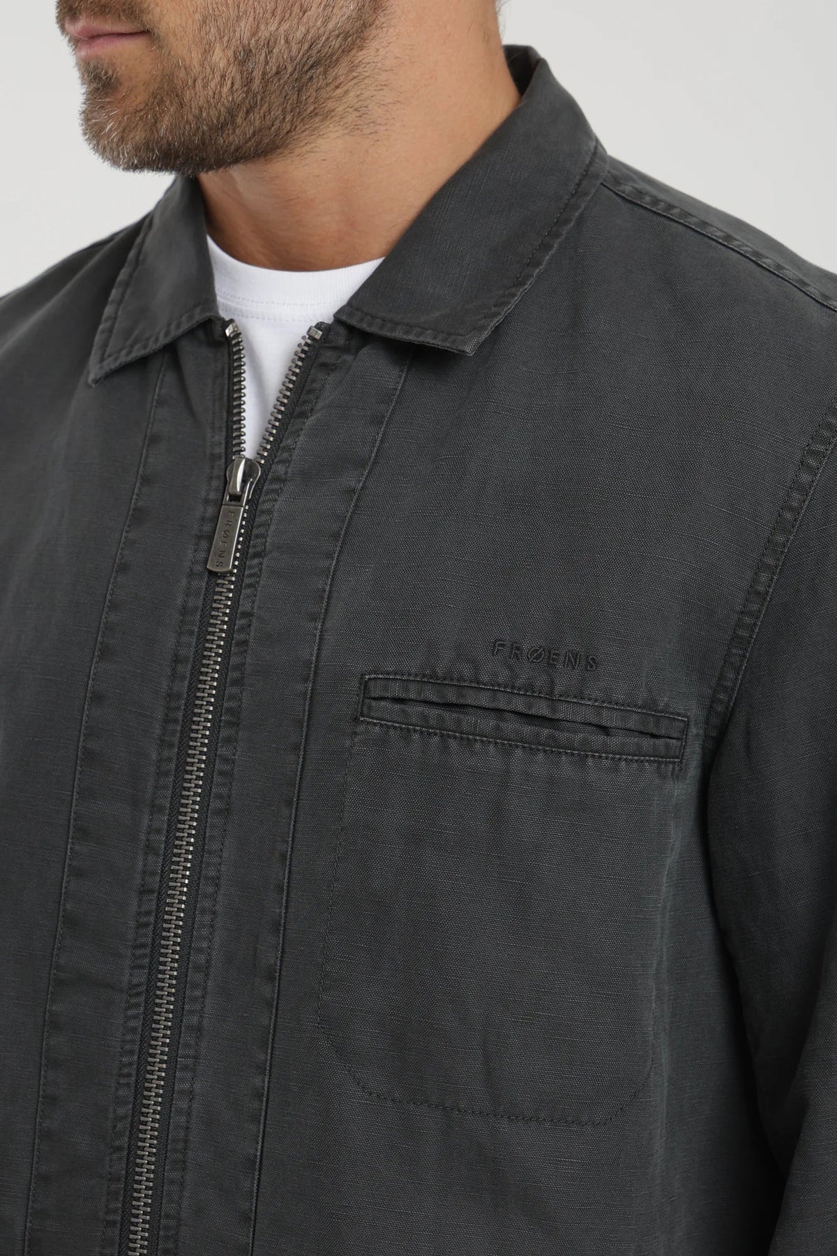 Chaqueta hombre ilihue grafito Froens