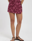 Falda corta mujer amarra flores burdeo Froens