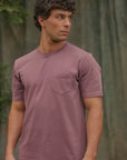 Polera manga corta hombre bolsillo stitch burdeo