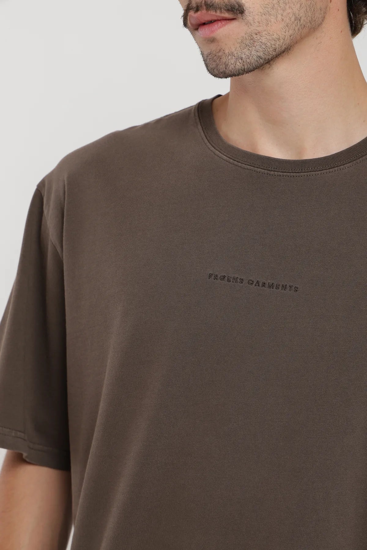 Polera manga corta hombre Oversize café - Algodón orgánico - Frøens