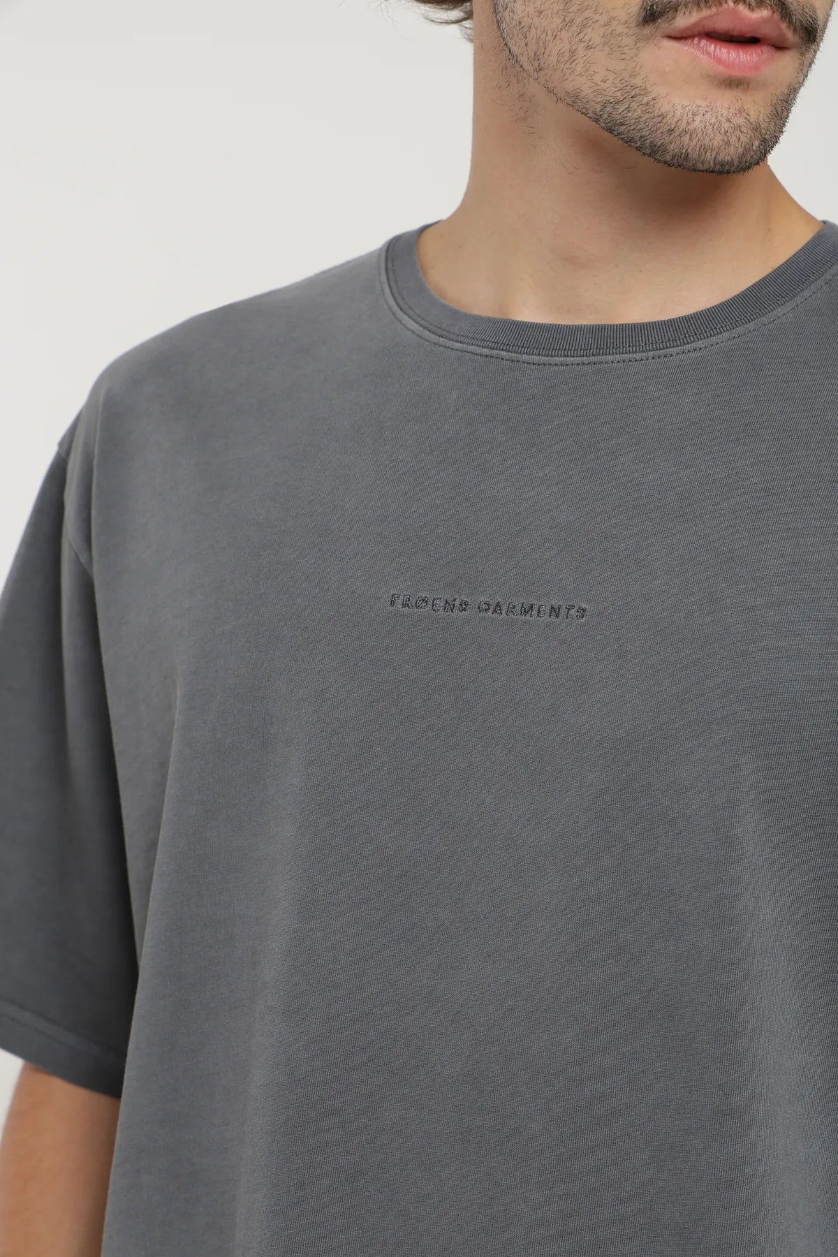 Polera manga corta hombre Oversize grafito - Algodón orgánico - Frøens