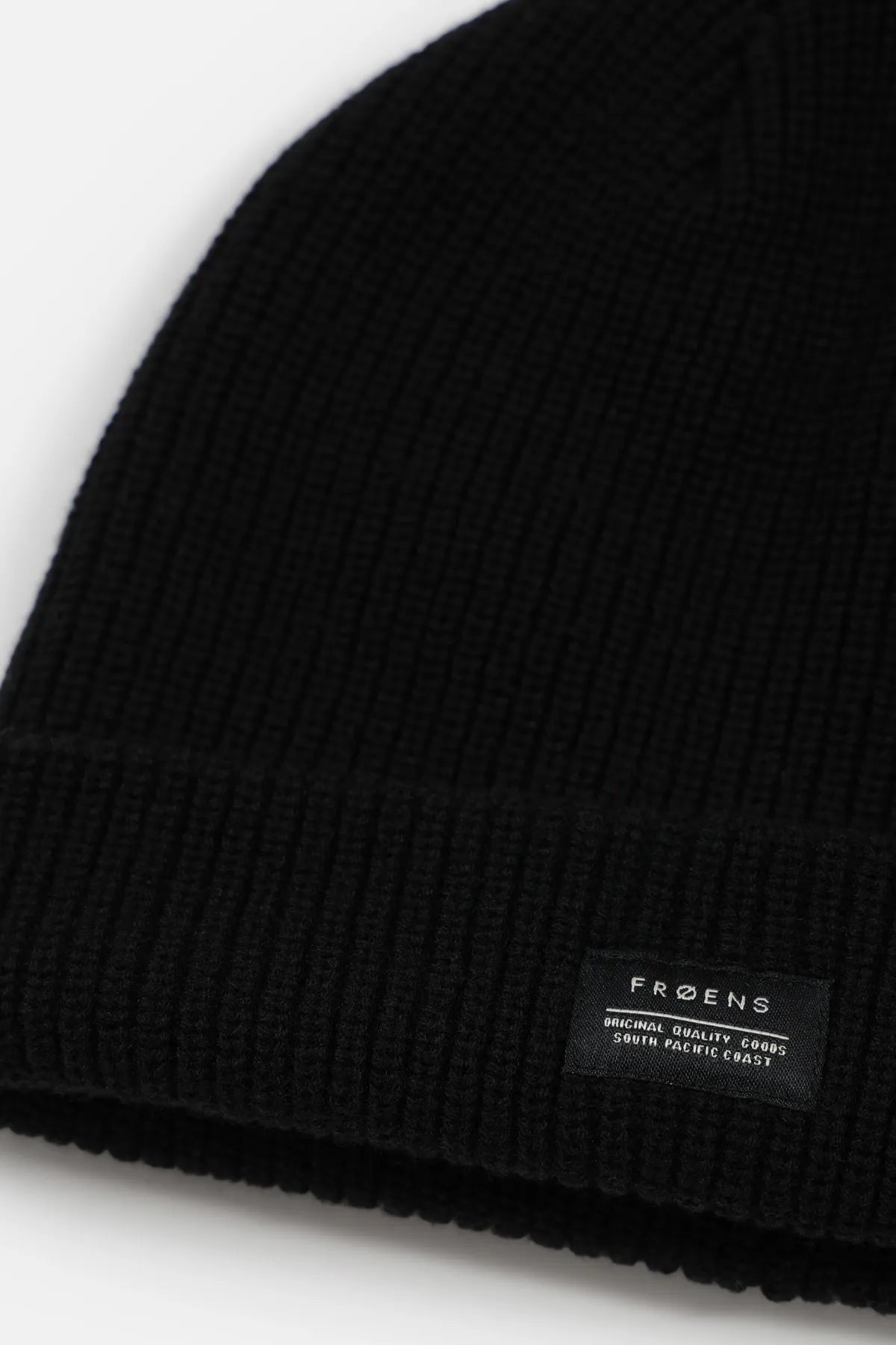 Beanie Patch negro - Lana merino - Frøens