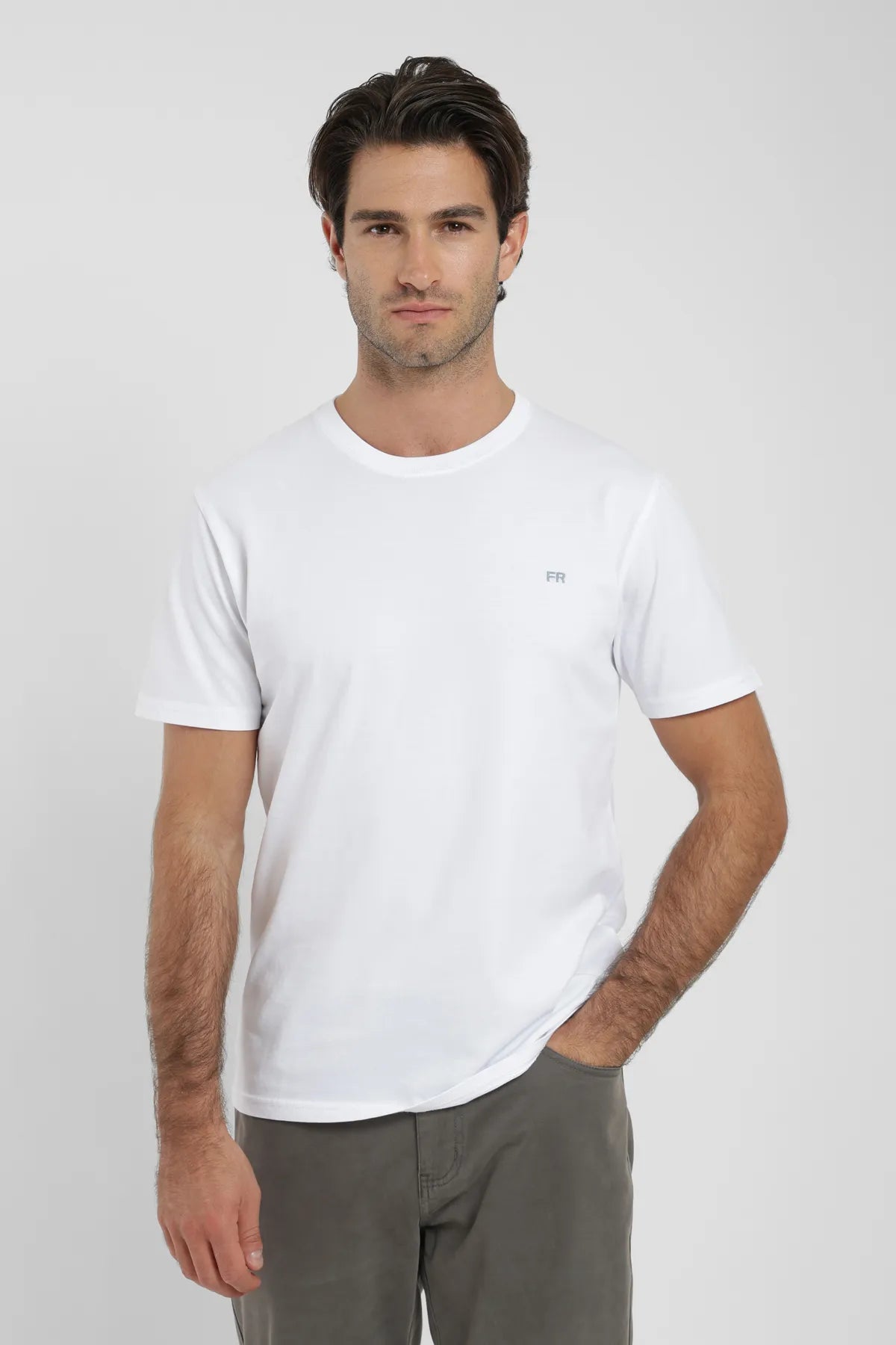 Label - Polera manga corta hombre slim fit blanco - Froens