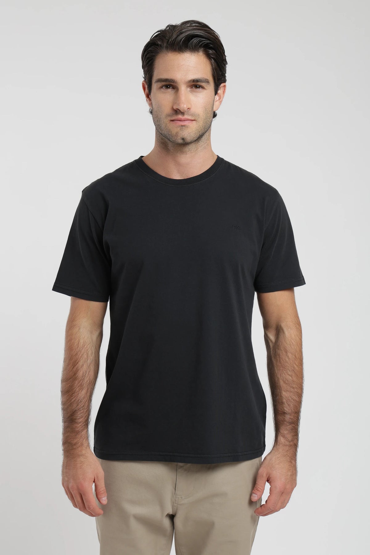 Label - Polera manga corta hombre slim negro