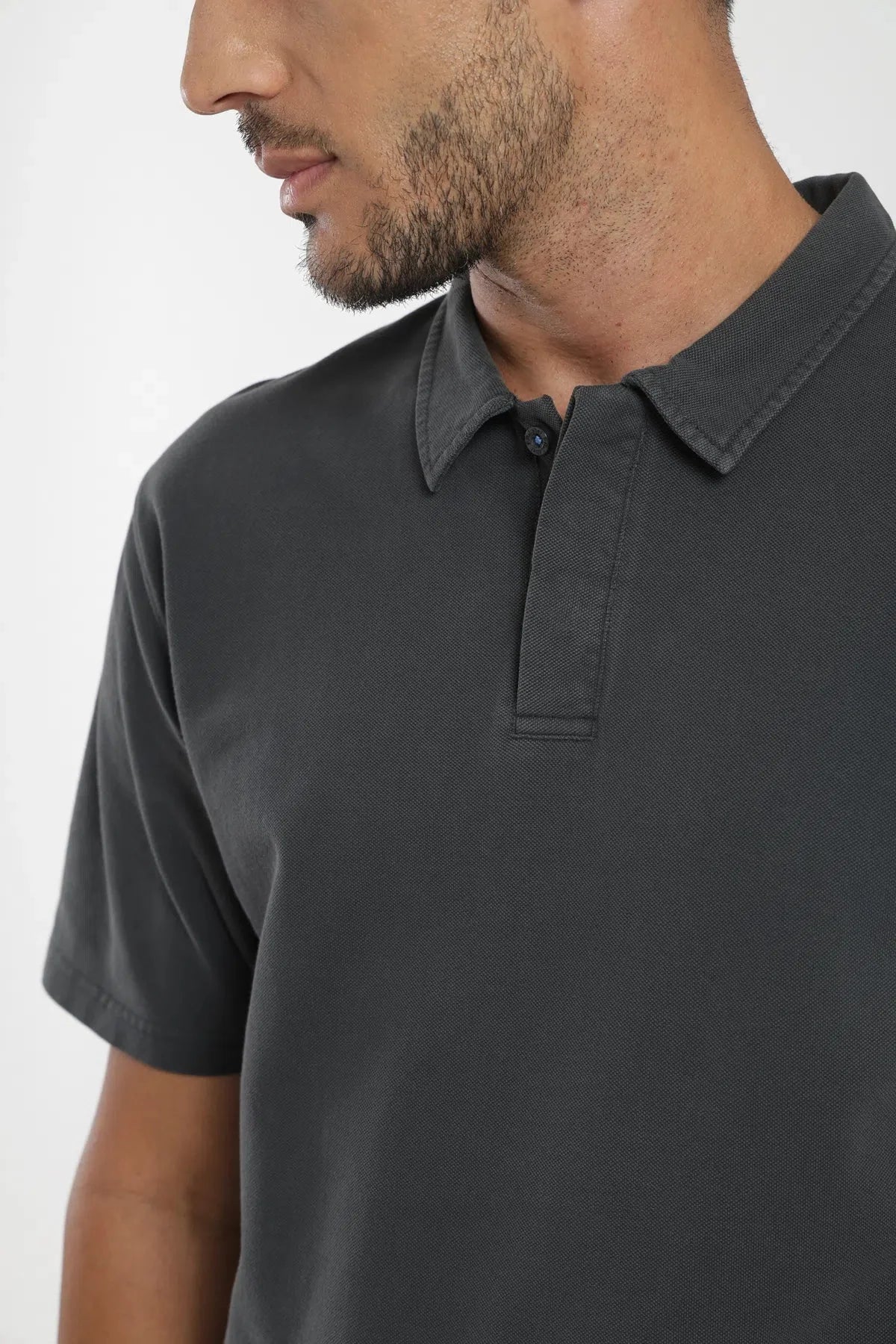Label - Polera manga corta hombre Valencia grafito Froens