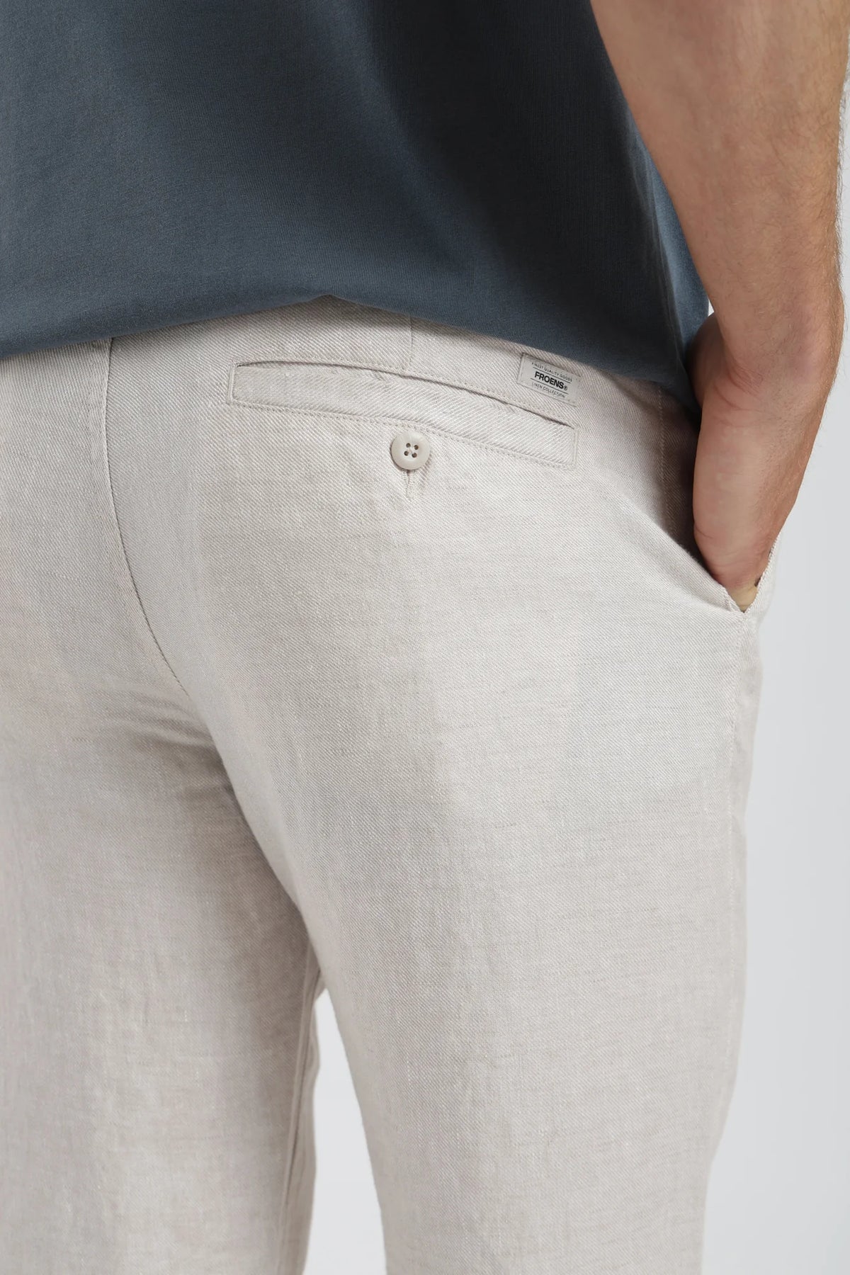 Pantalón hombre costa beige Froens