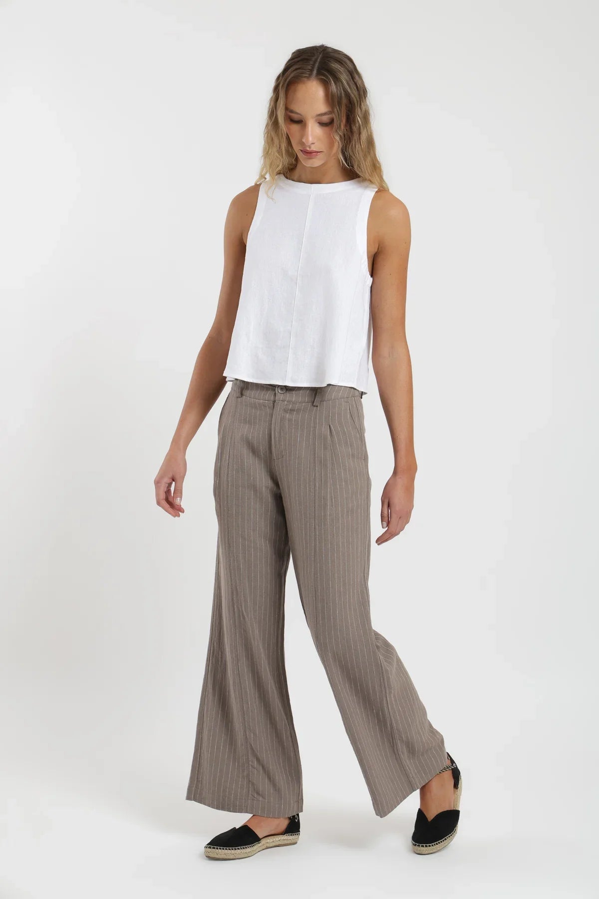 Pantalón mujer Docas rayas café Froens
