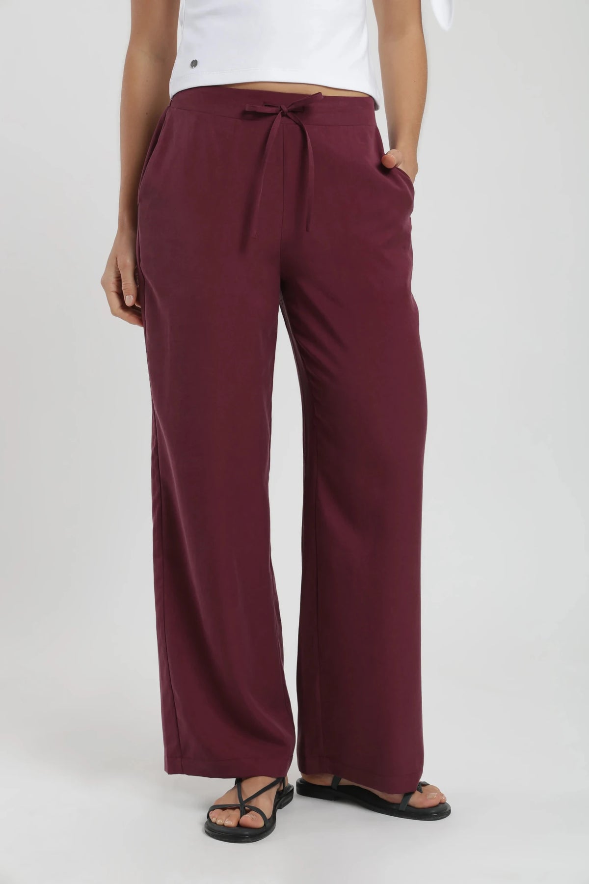 Pantalón mujer coral burdeo Froens