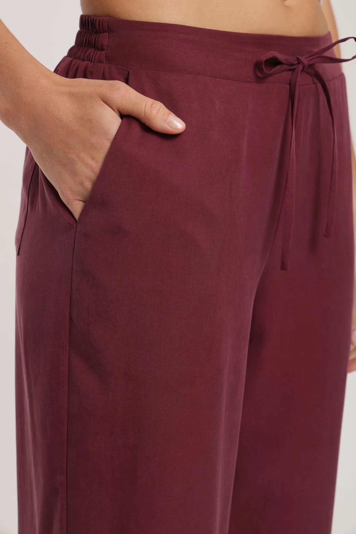 Pantalón mujer coral burdeo Froens