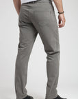 Label - Pantalón hombre Shaper olivo algodón orgánico