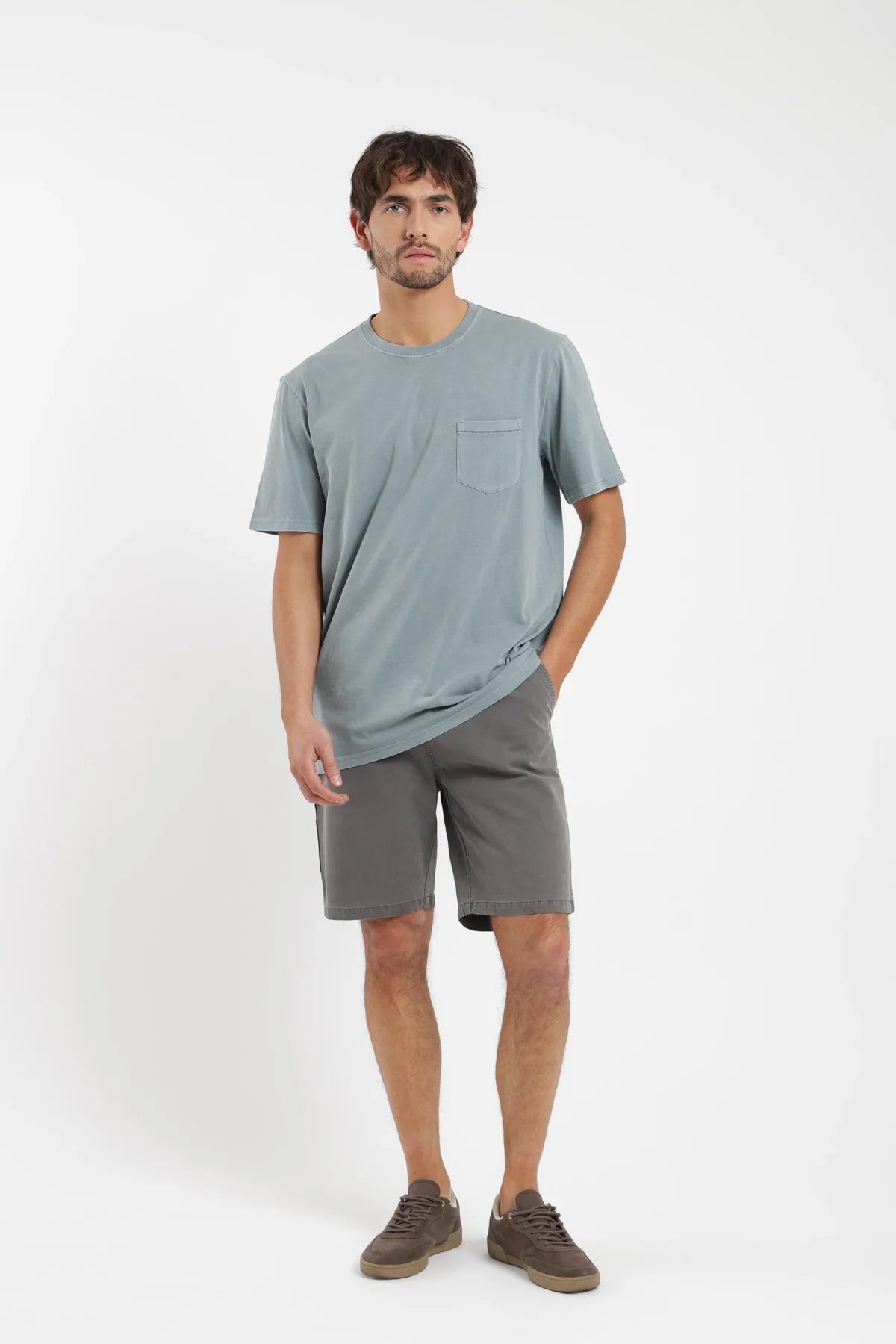 Polera manga corta hombre Bolsillo stitch celeste Froens