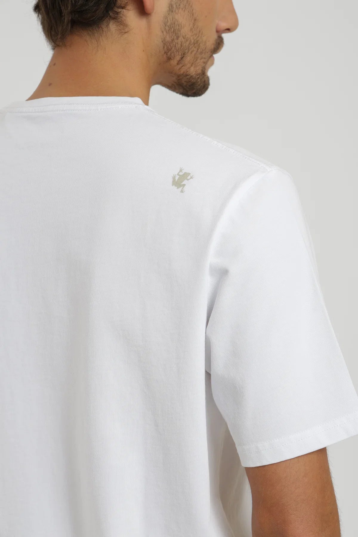 Polera manga corta hombre Crop blanco Froens