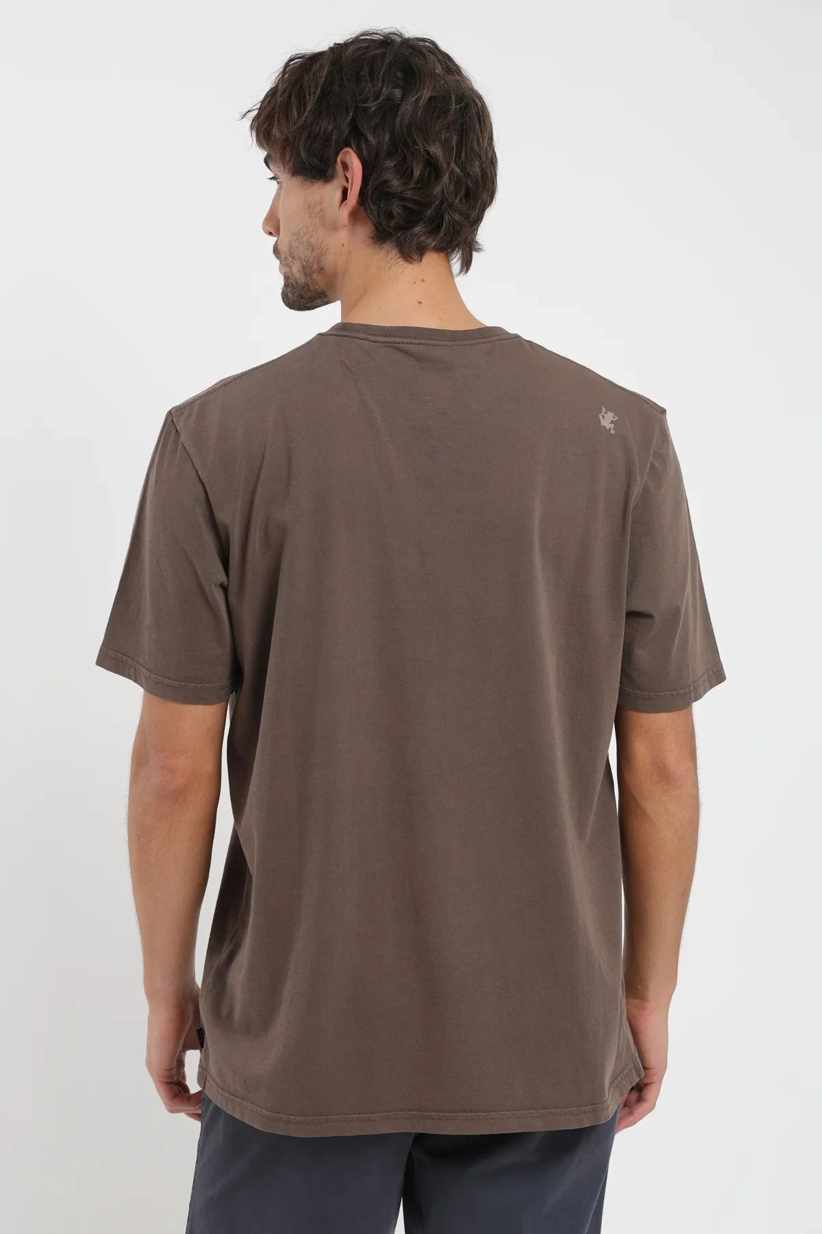 Polera manga corta hombre Garden café Froens