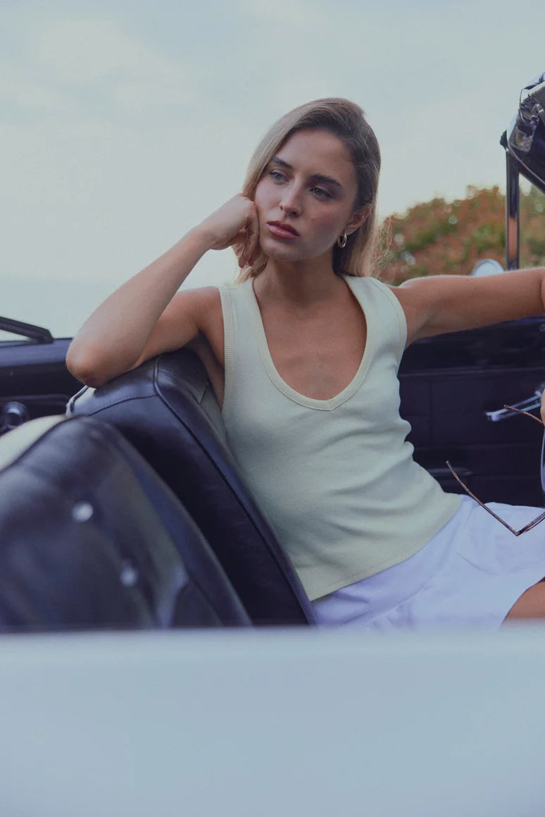 Polera sin mangas mujer lena amarillo Froens