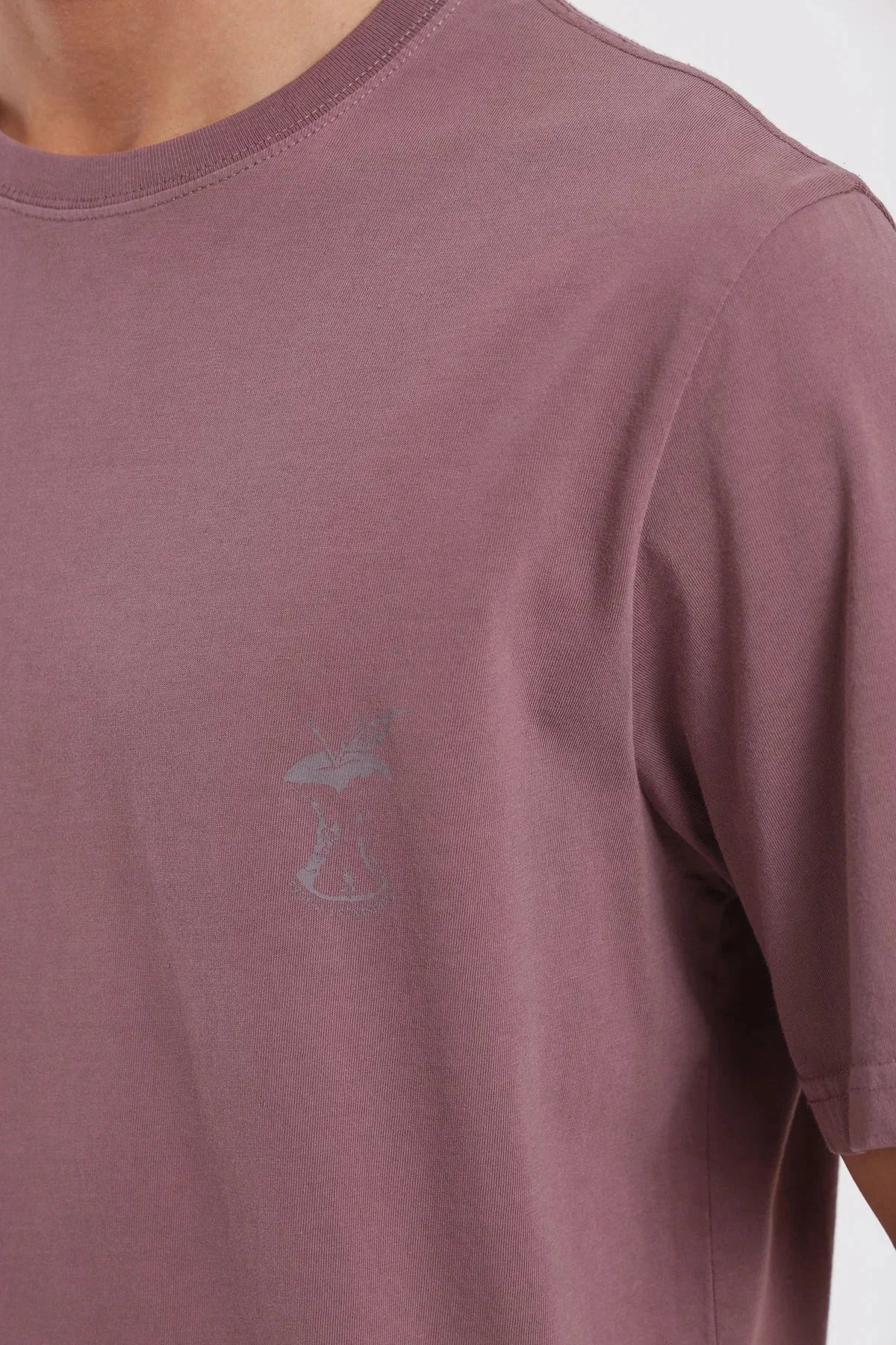 Polera manga corta hombre Manzana burdeo Froens