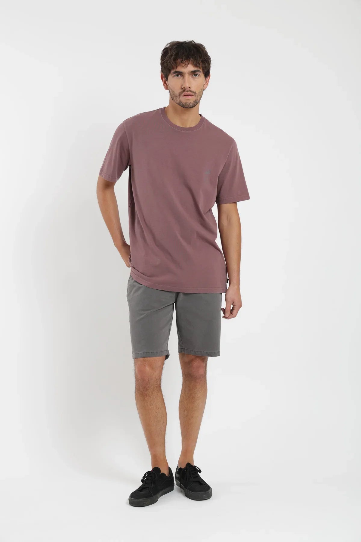Polera manga corta hombre Manzana burdeo Froens