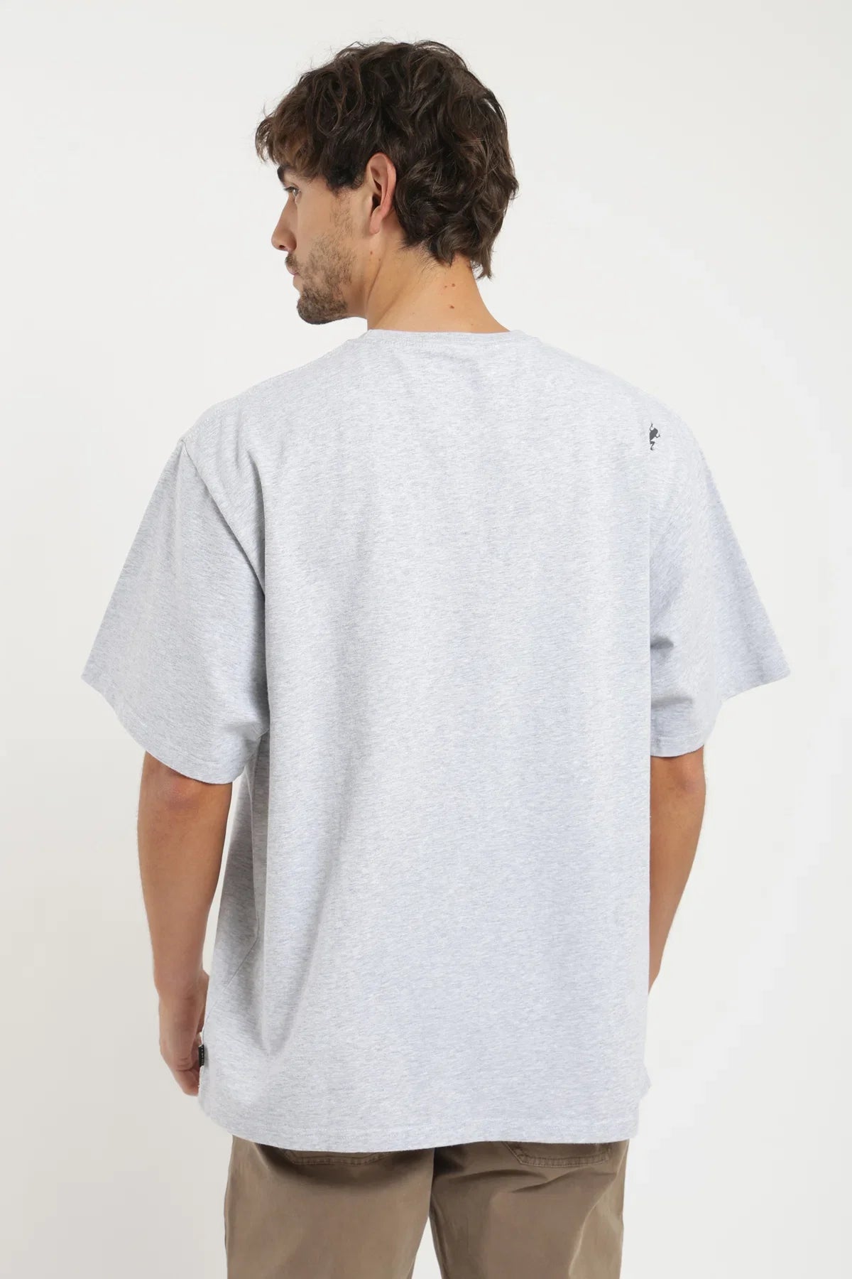 Polera manga corta hombre Oversize gris Froens