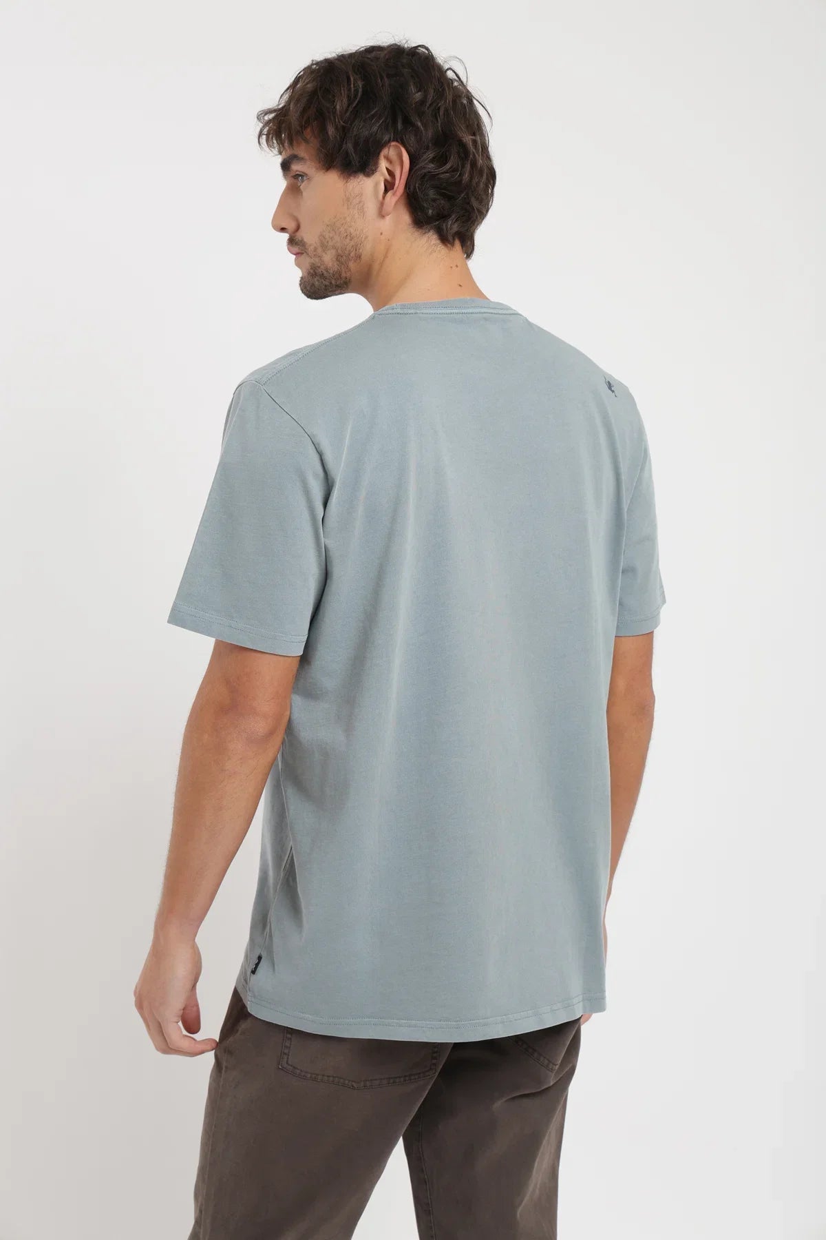 Polera manga corta hombre Plain celeste Froens