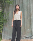 Blusa sin mangas vest tejido beige
