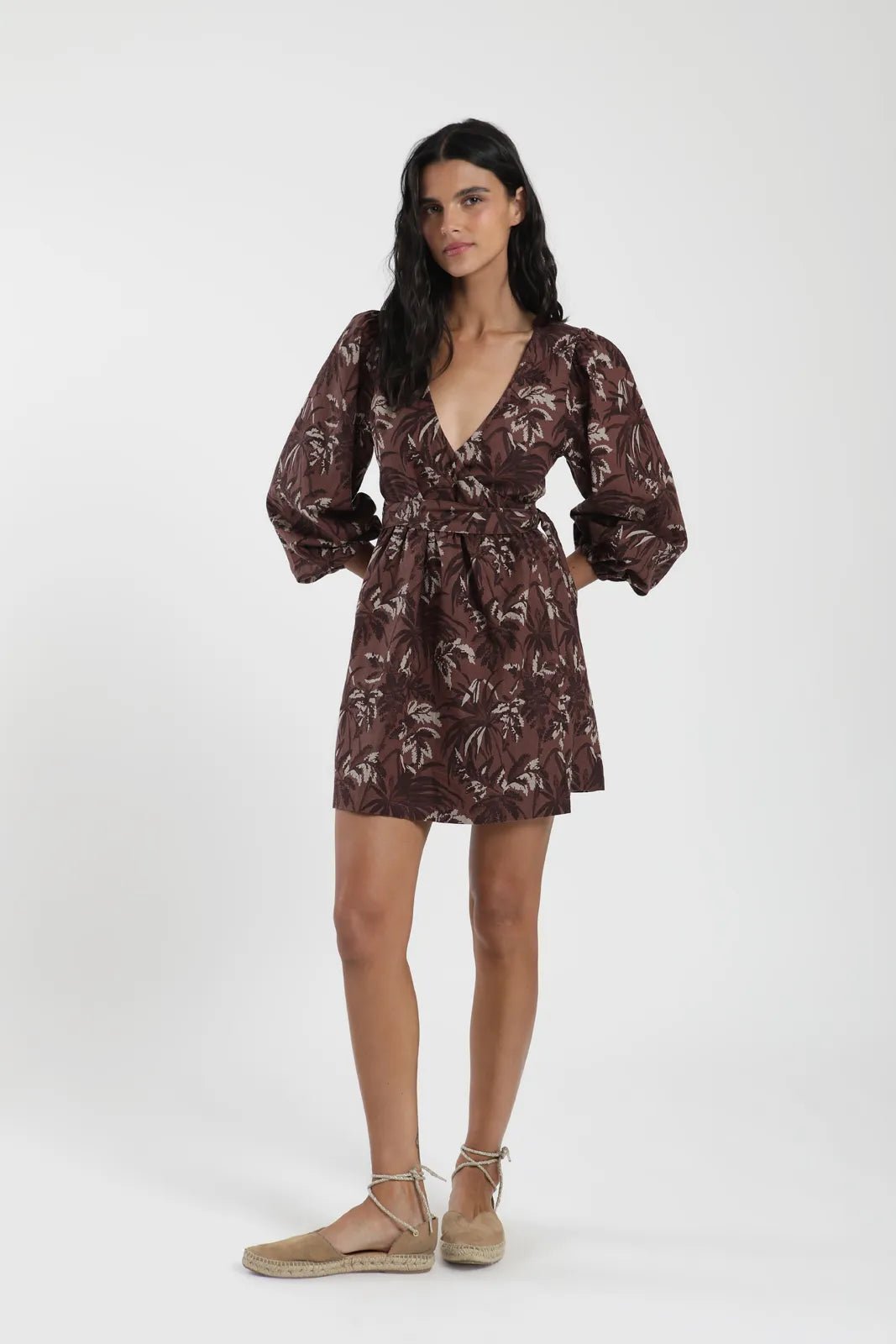 Vestido corto Wrap palmeras café - Lino - Frøens
