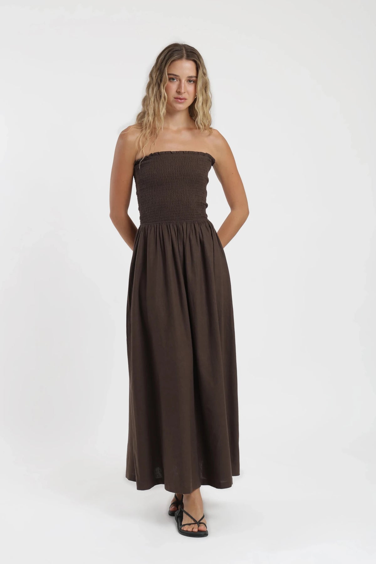 Vestido largo panal café Froens