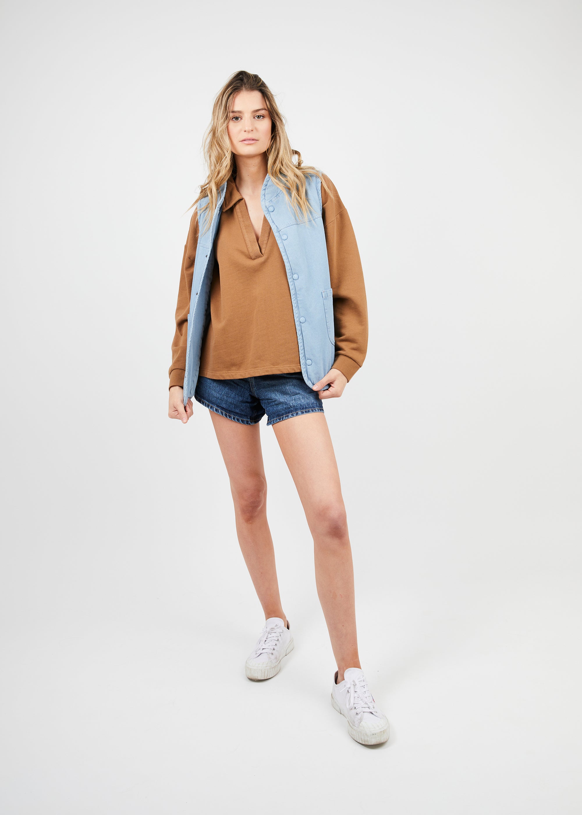 Chaqueta mujer sin mangas celeste - Frøens
