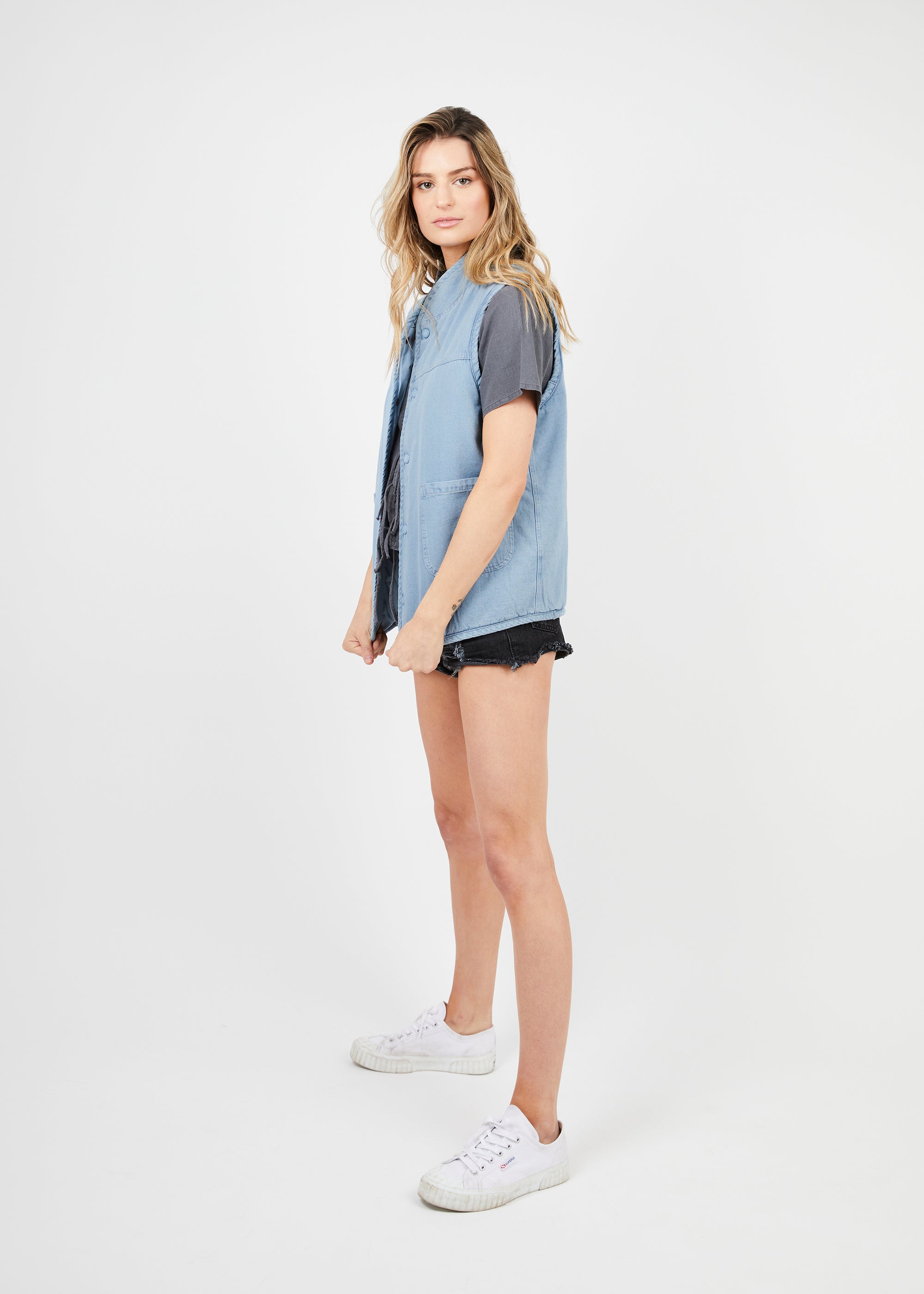 Chaqueta mujer sin mangas celeste - Frøens